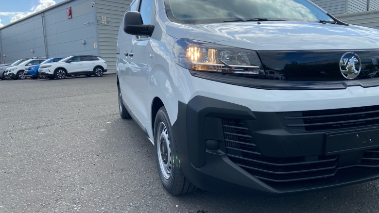 Vauxhall Vivaro L1 Diesel 1.5 Turbo D 120 Prime H1 Van